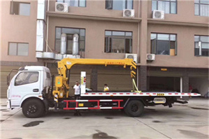 金堂附近汽车轮胎更换